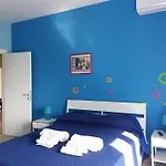 לינה וארוחת בוקר Leggendaria נאפולי